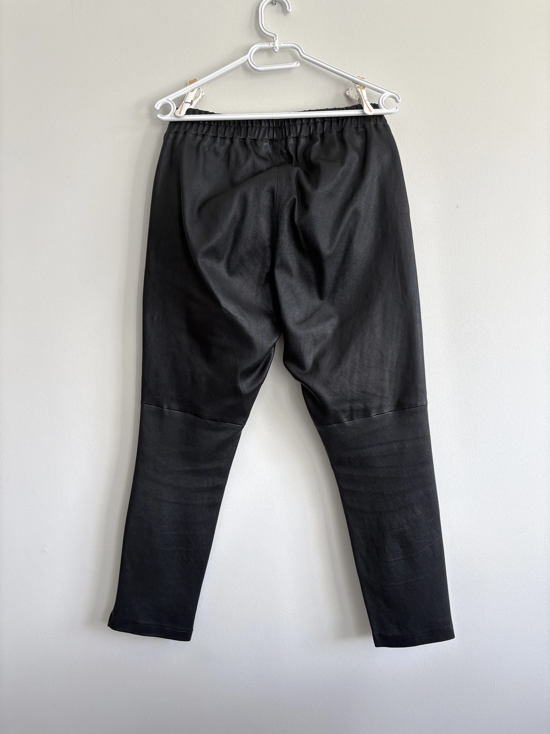 Calça de couro premium DNA – 100% couro legítimo – Ajuste elástico – Tamanho 38/40 – photo 7